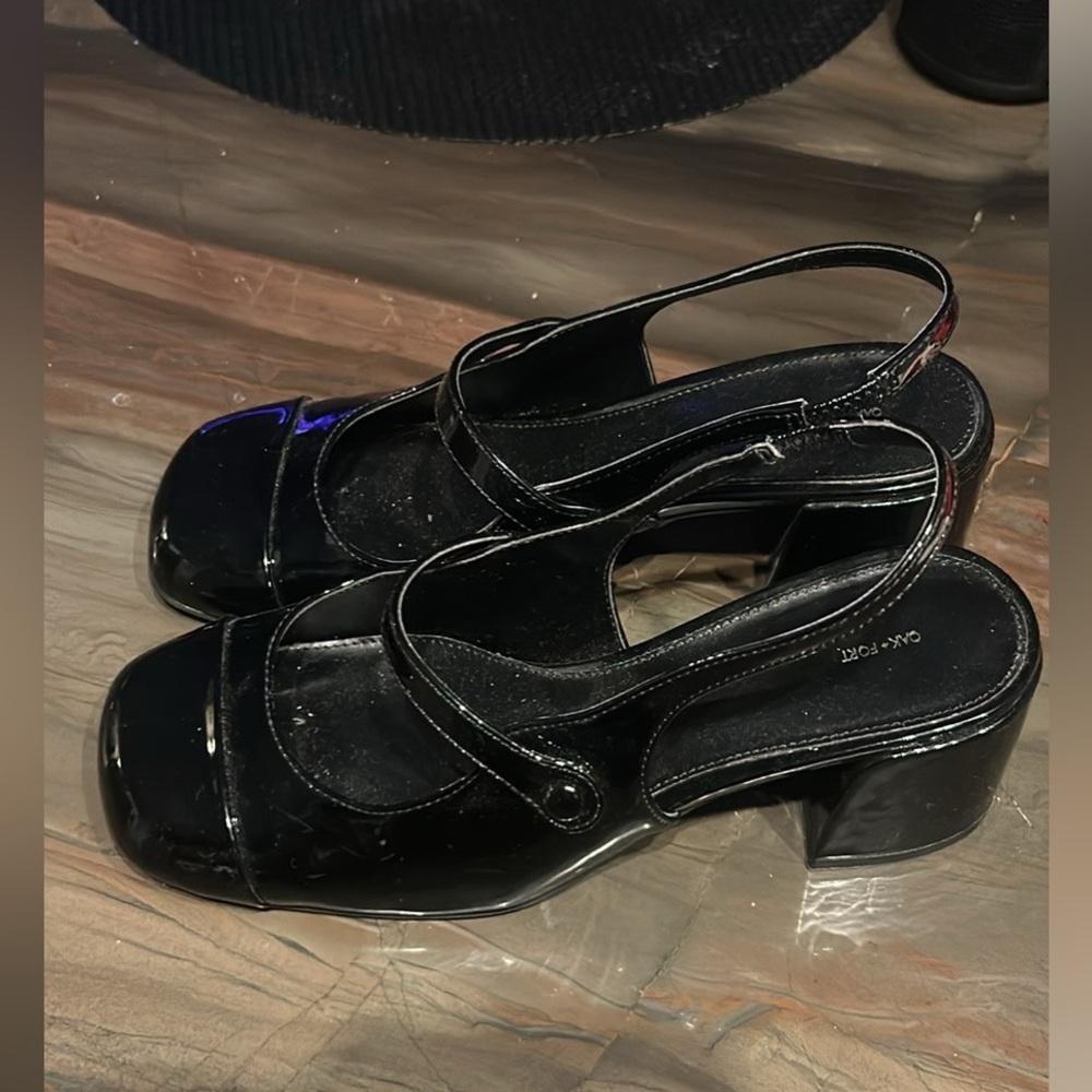Oak and Fort Patent Black Leather Slingback Heels